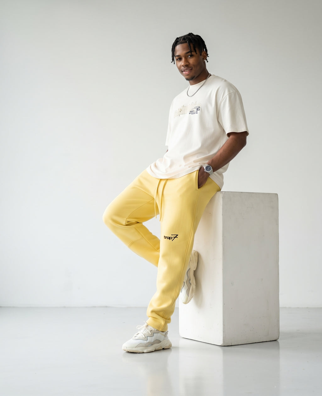 Vintage Wash Barrel-Leg Fleece Sweatpants