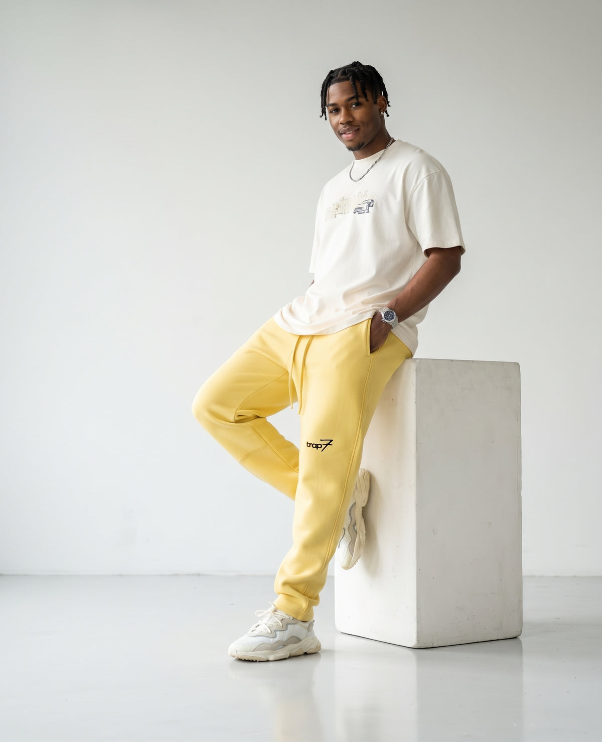 Vintage Wash Barrel-Leg Fleece Sweatpants